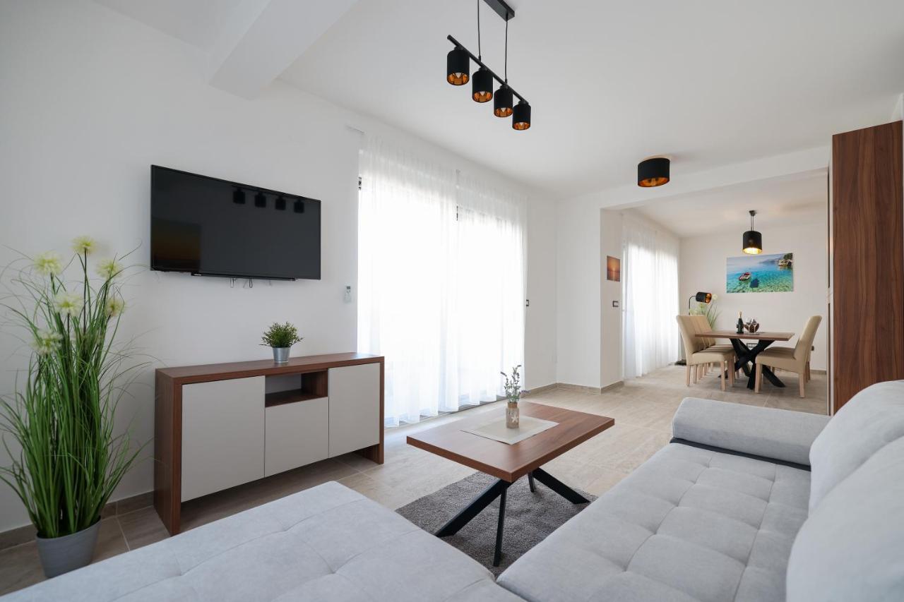 Apartment Mirakul Ii.