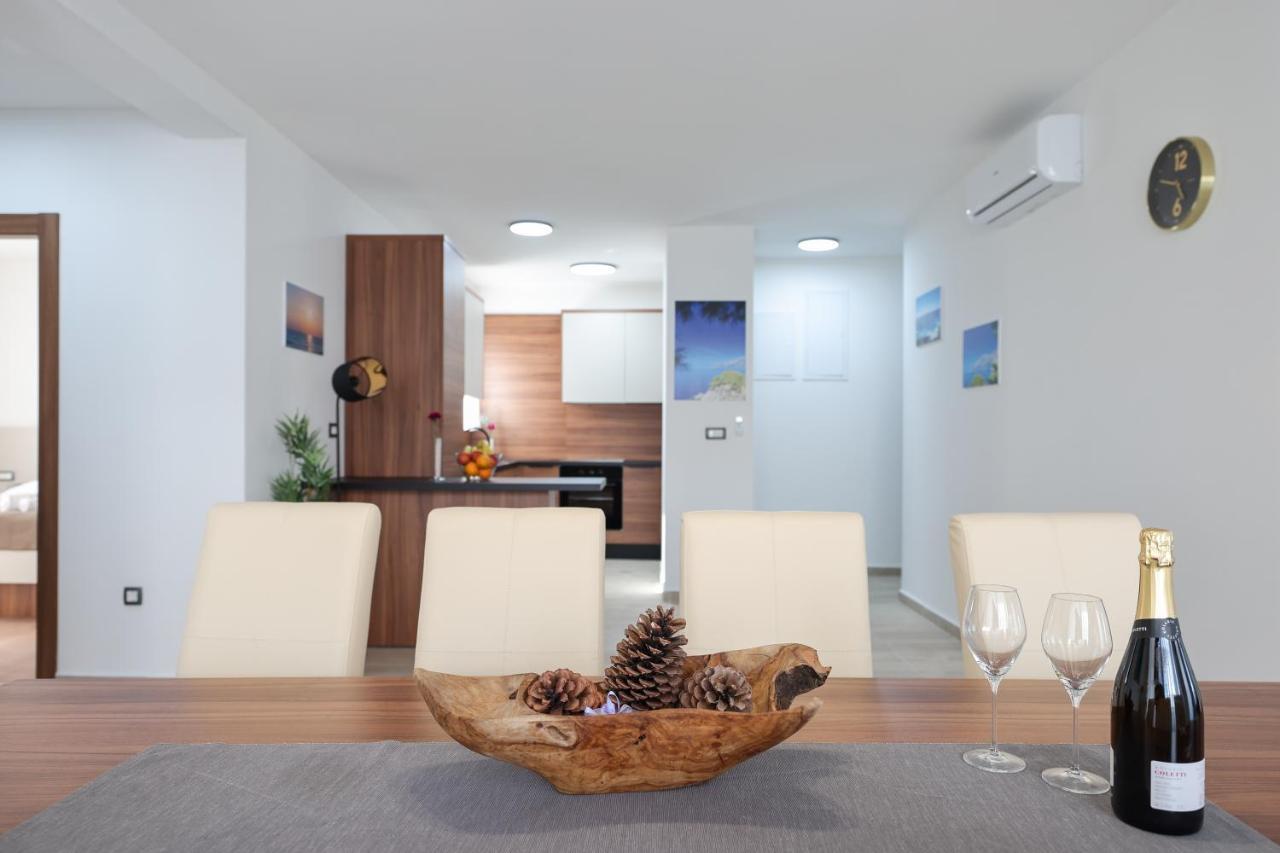 Mirakul Ii. Apartment