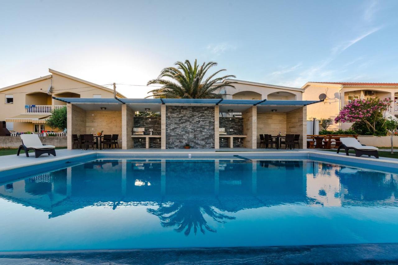 Apartment Mirakul Ii. Vir